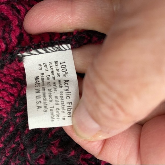 Vintage pink and black Penrose sweater - Picture 8 of 9